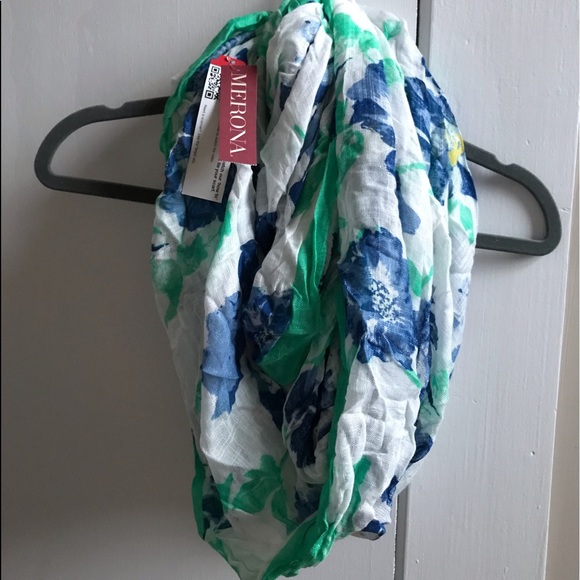 Infinity Scarf Lot - Picture 4 of 7